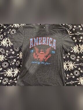 America Gray Knit Crewneck Top - Classic Solid